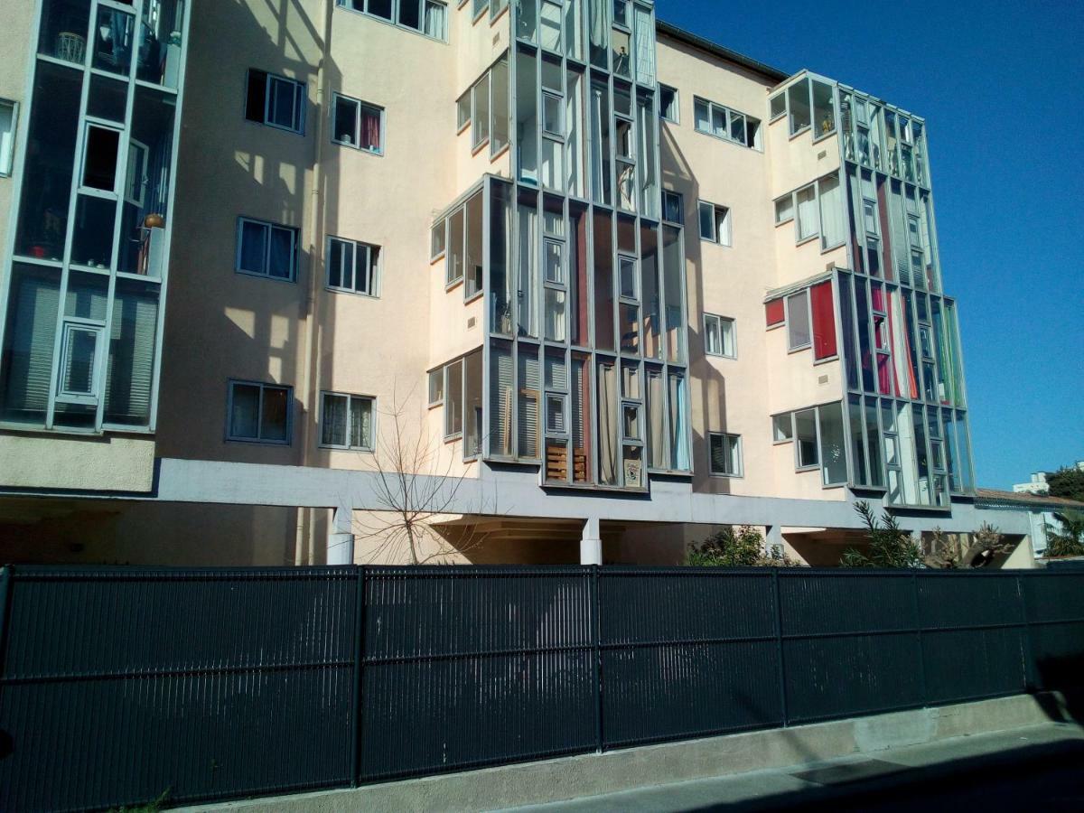 Charmant Appartement Carcassonne Exterior photo