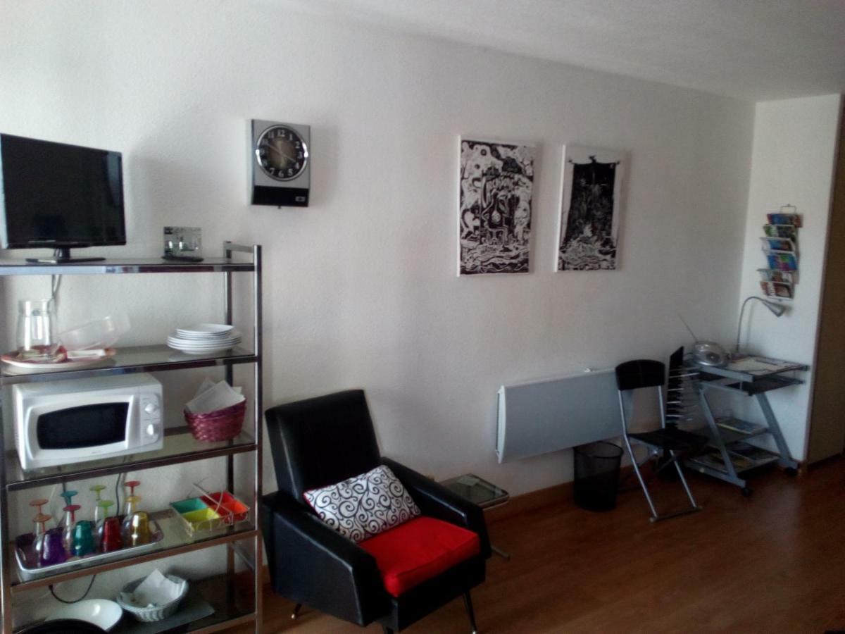 Charmant Appartement Carcassonne Exterior photo