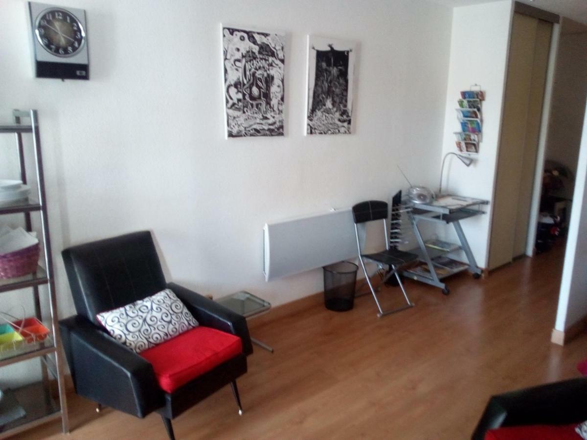 Charmant Appartement Carcassonne Exterior photo